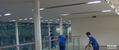 佛山市專業(yè)地毯清洗公司 全方位保潔服務(wù)，打造潔凈健康空間